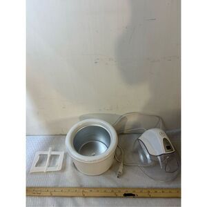 Pampered Chef ice cream maker‎